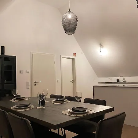 Oasis: Close To Munich - 4 Bedrooms - Kitchen Dachau