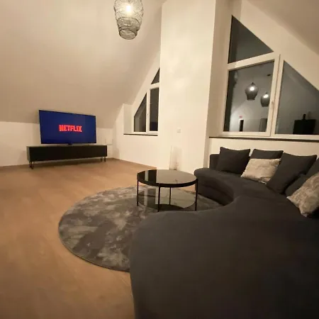 Oasis: Close To Munich - 4 Bedrooms - Kitchen דירה *