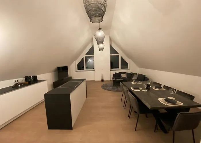 דירה Oasis: Close To Munich - 4 Bedrooms - Kitchen דכאו