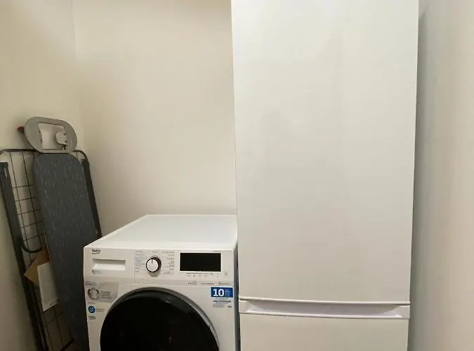 Oasis: Close To Munich - 4 Bedrooms - Kitchen דירה דכאו